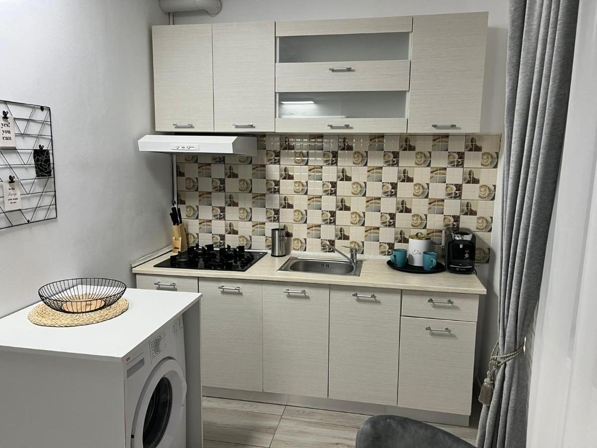 Compact House Apartamento Cluj-Napoca Exterior foto