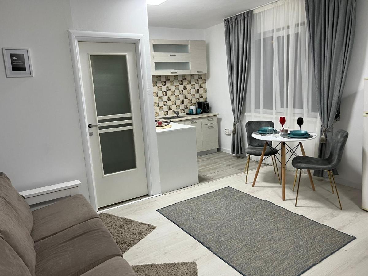 Compact House Apartamento Cluj-Napoca Exterior foto