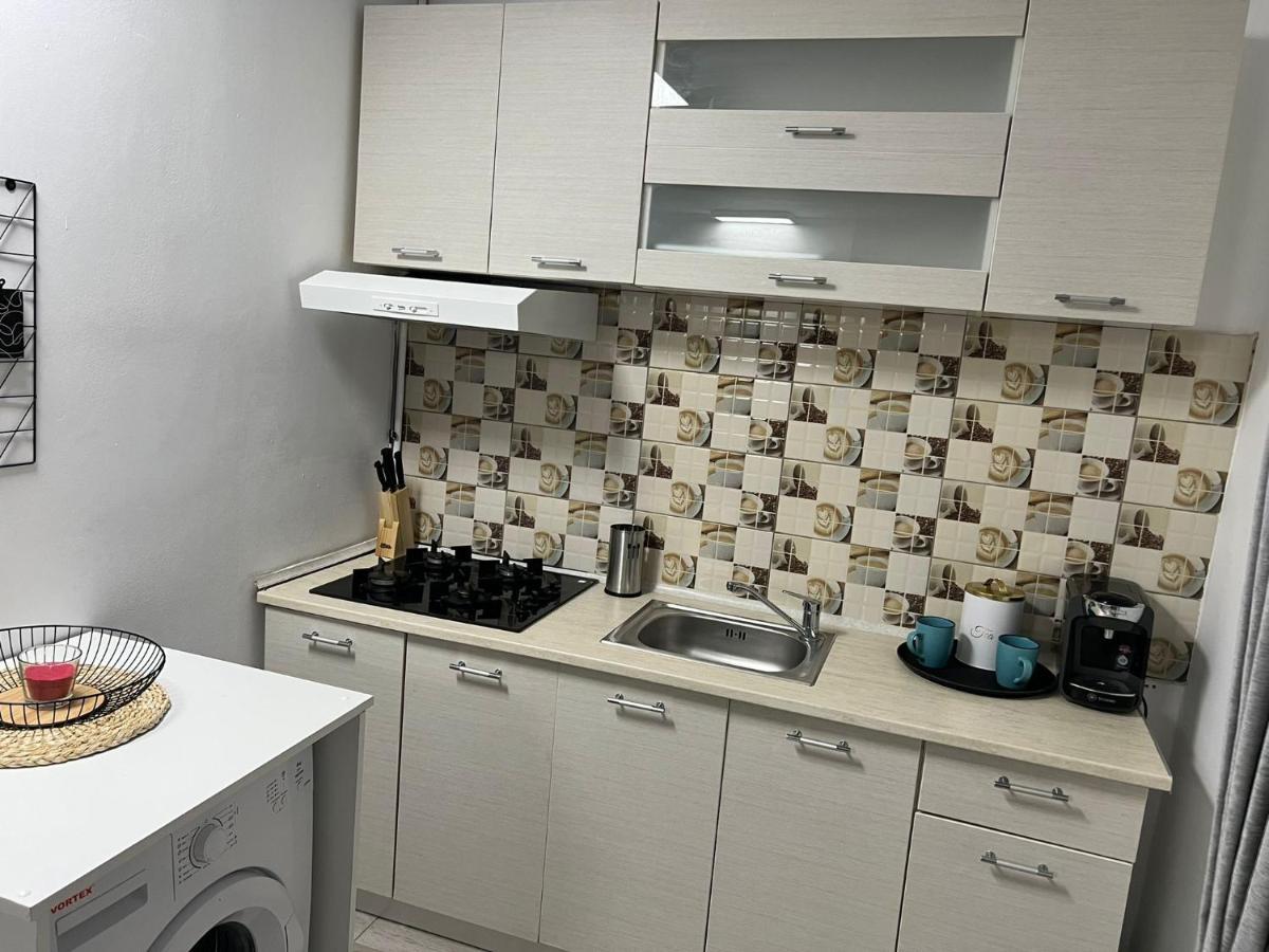 Compact House Apartamento Cluj-Napoca Exterior foto