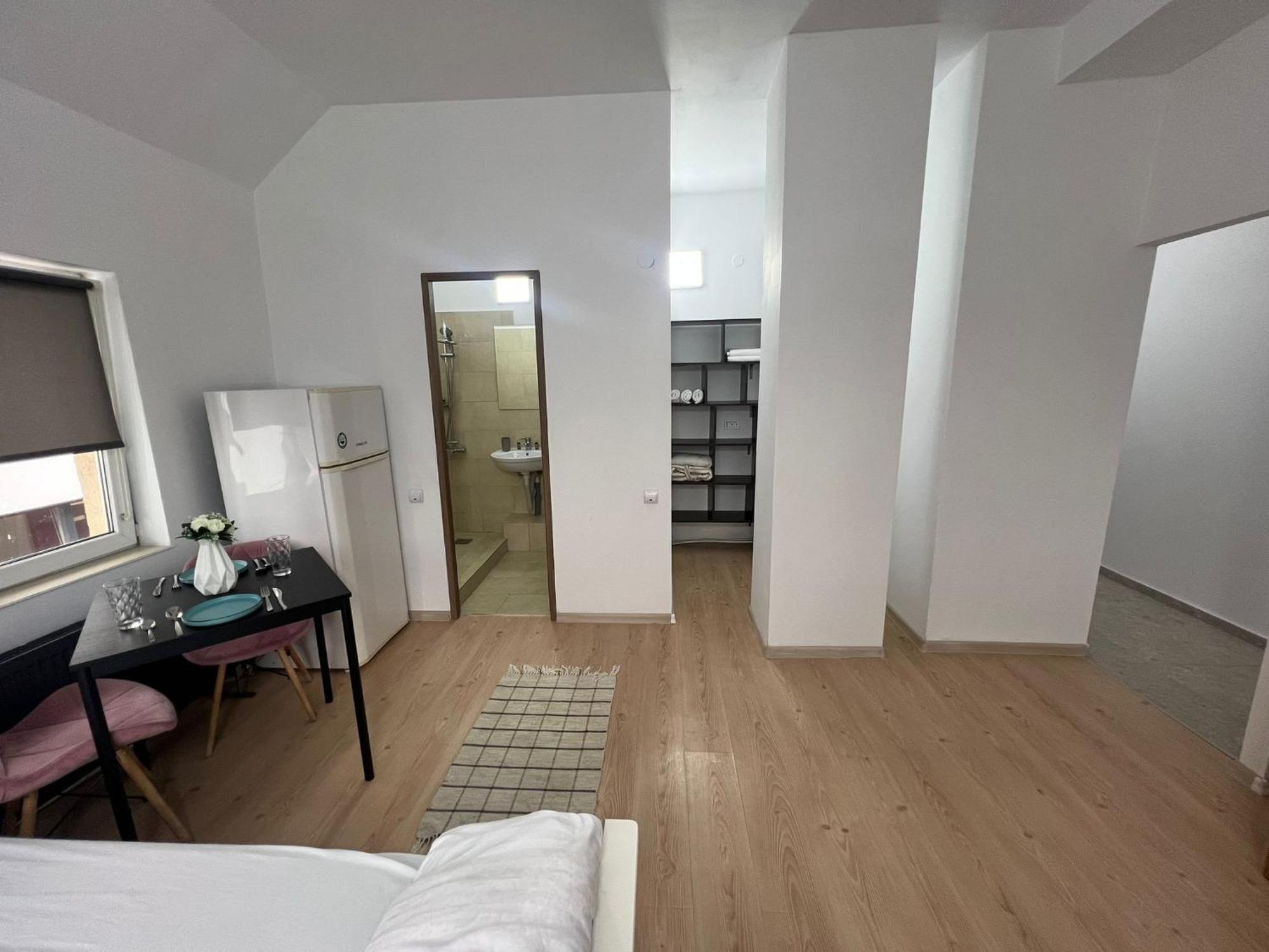 Compact House Apartamento Cluj-Napoca Exterior foto