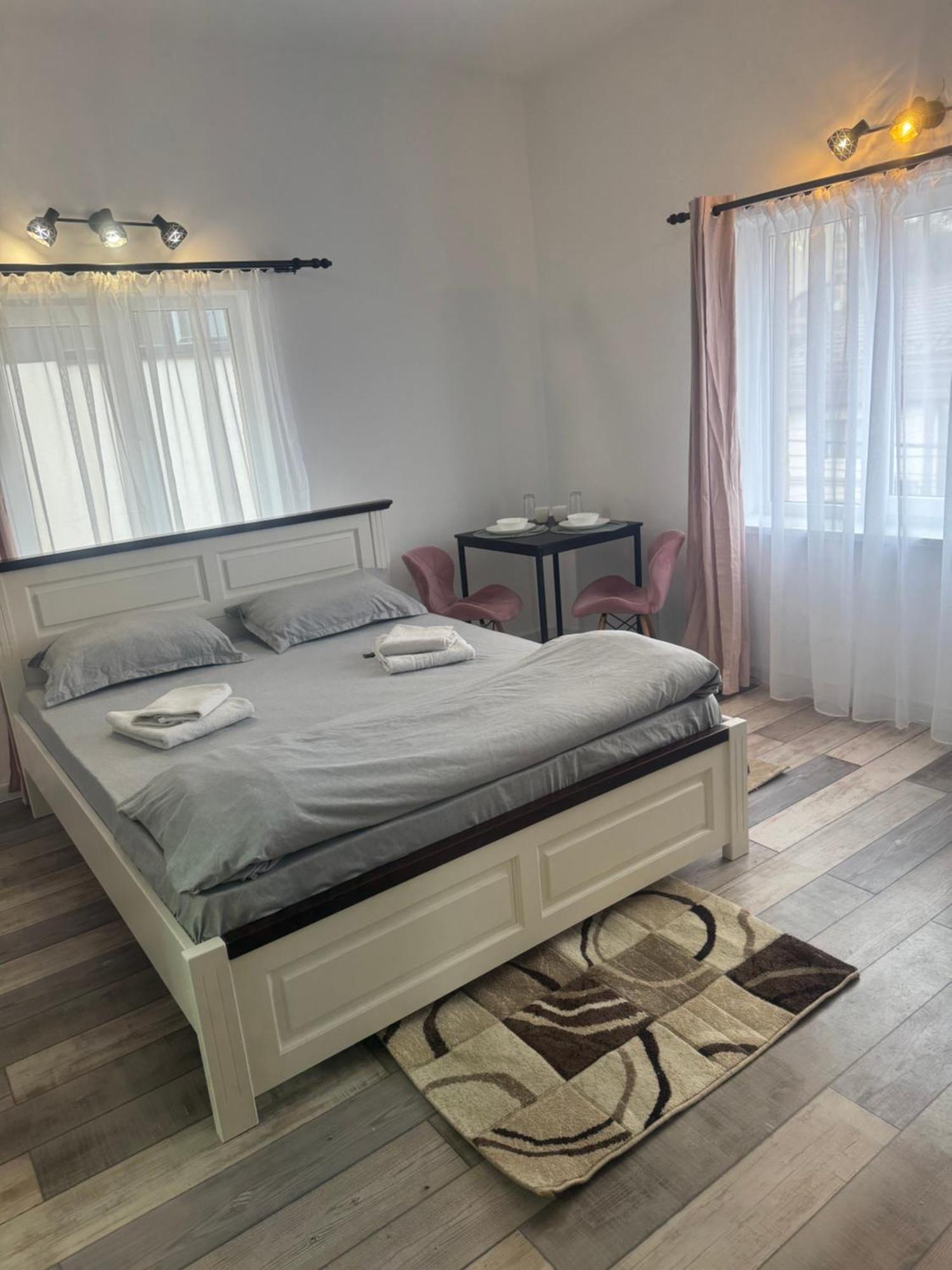 Compact House Apartamento Cluj-Napoca Exterior foto